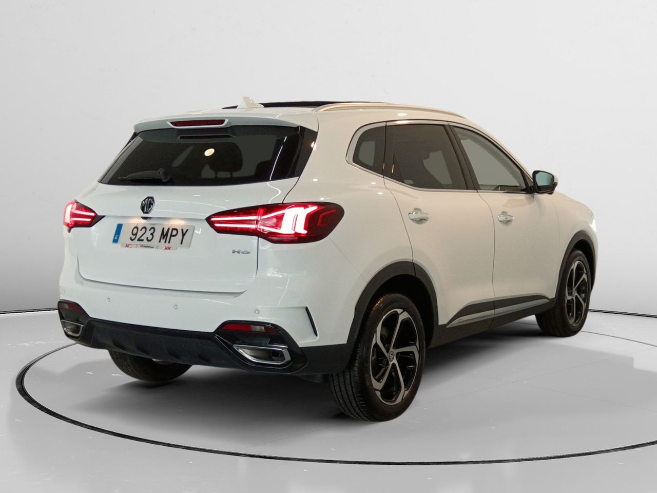 mg hs 2024 / foto grande (3)