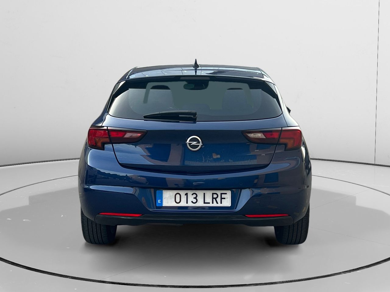 Opel Astra GS Line - foto 3