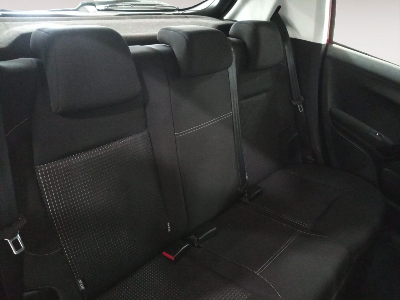 Peugeot 208 Allure - foto 9