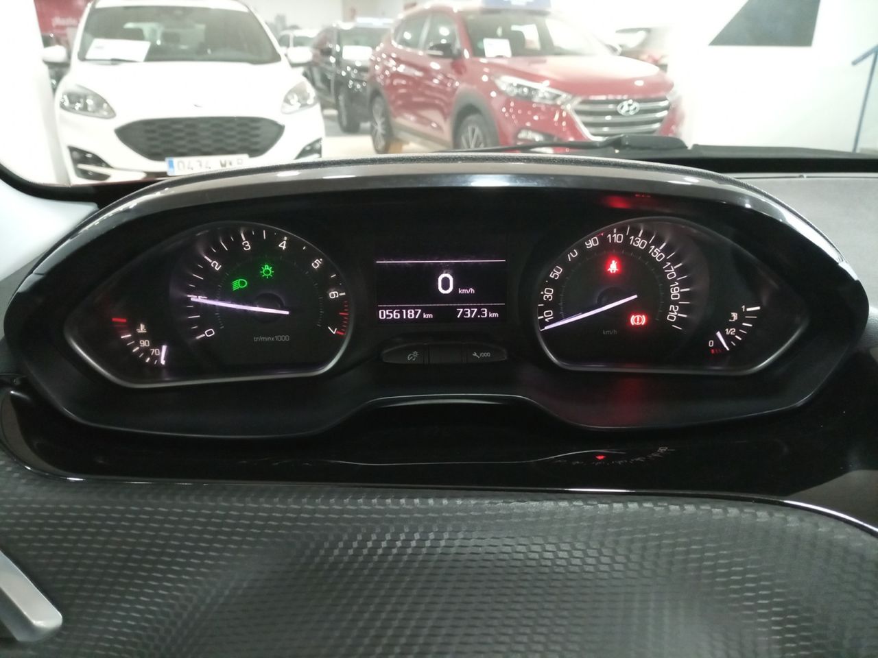 Peugeot 208 Allure - foto 13