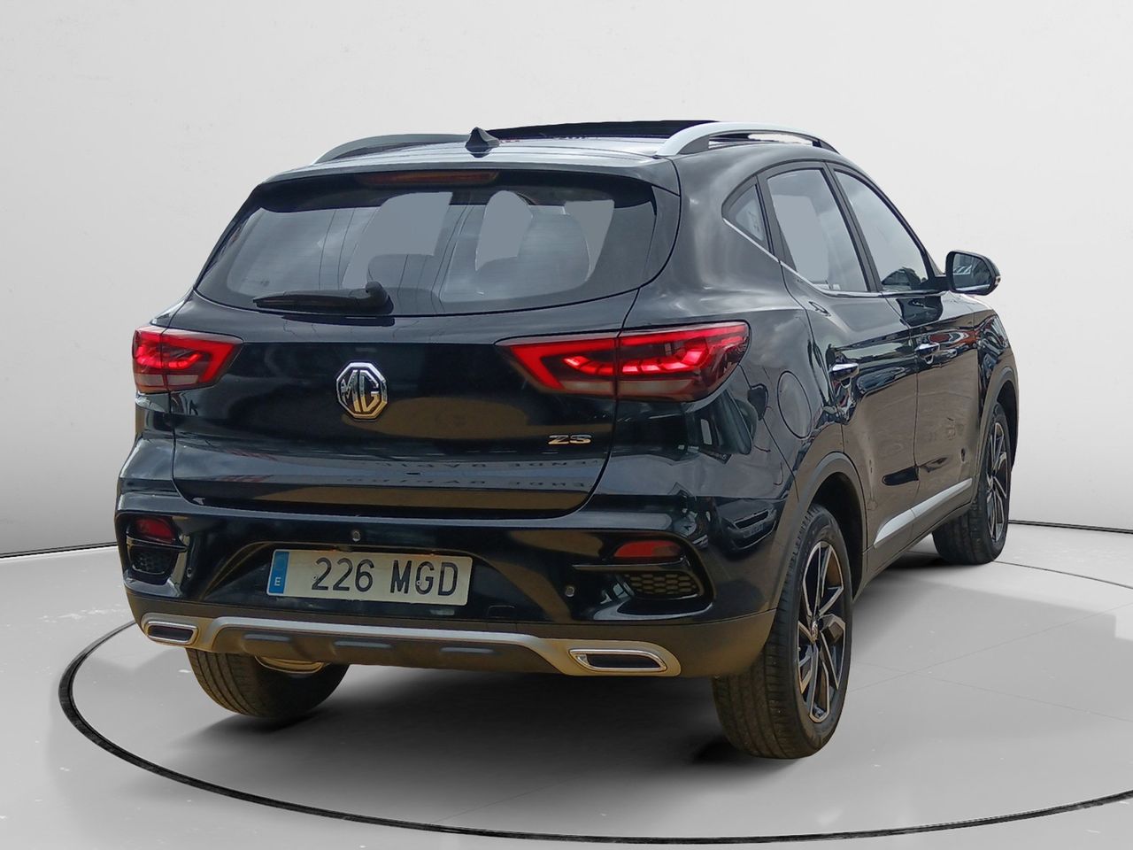 mg zs 2023 / foto grande (2)