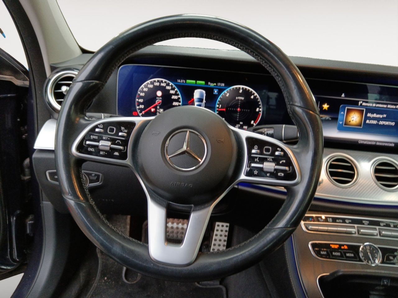 Mercedes Clase E 300de Avantgarde - foto 7