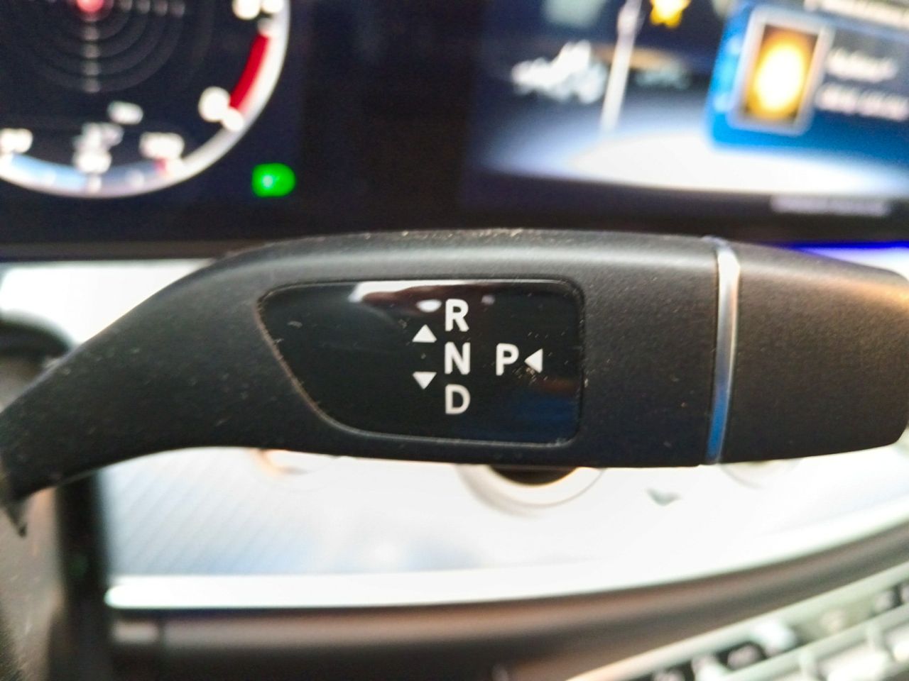 Mercedes Clase E 300de Avantgarde - foto 12