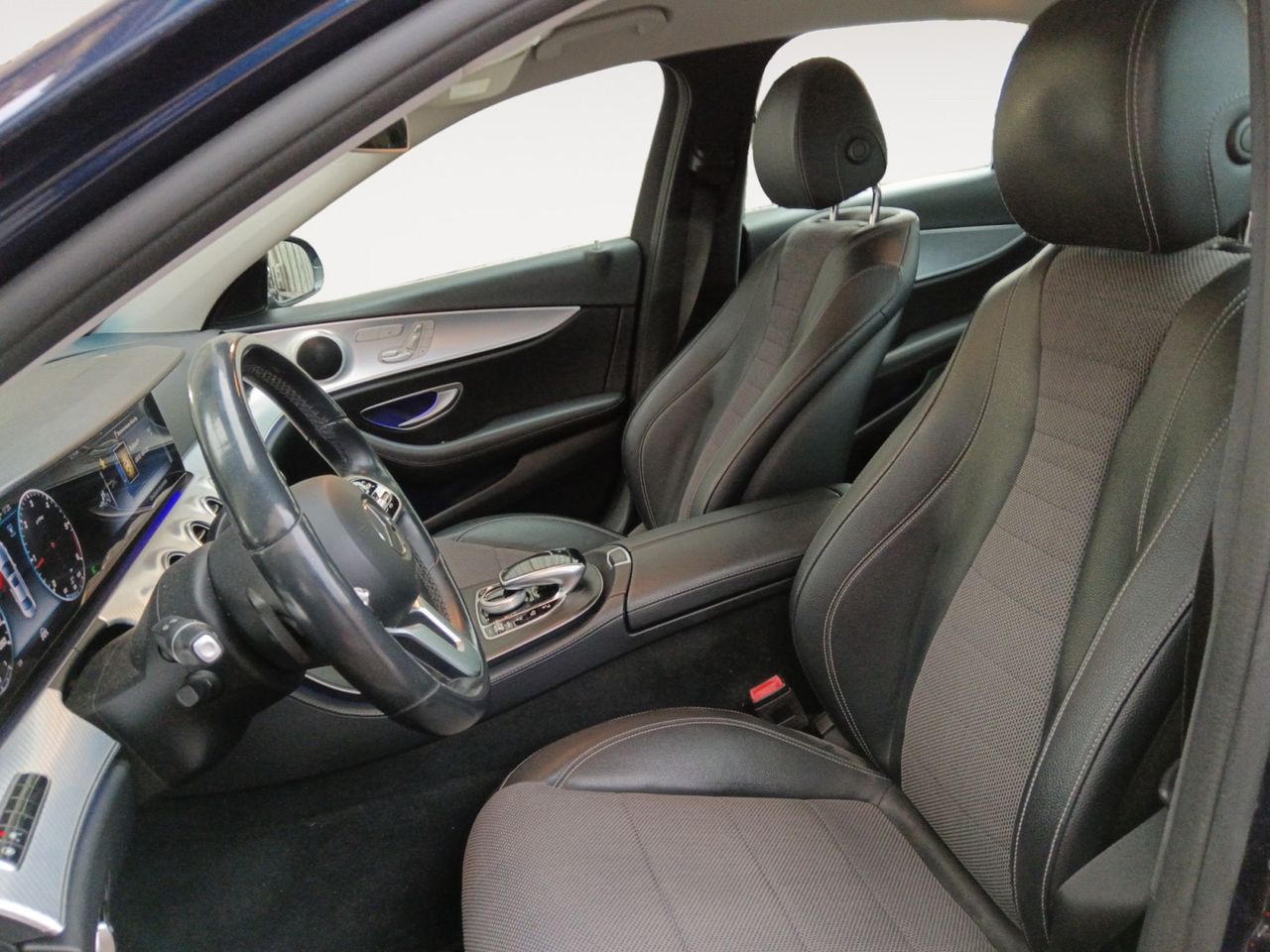 Mercedes Clase E 300de Avantgarde - foto 8