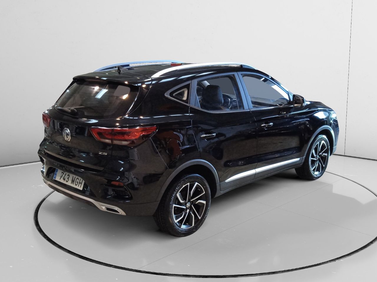 mg zs 2023 / foto grande (2)