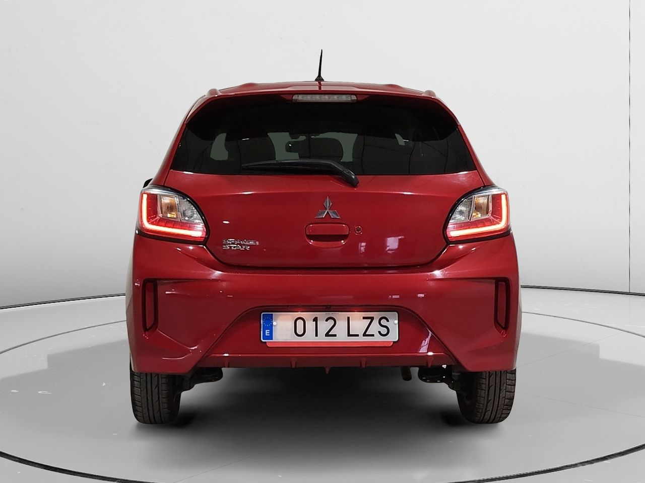 mitsubishi space star 2022 / foto grande (3)