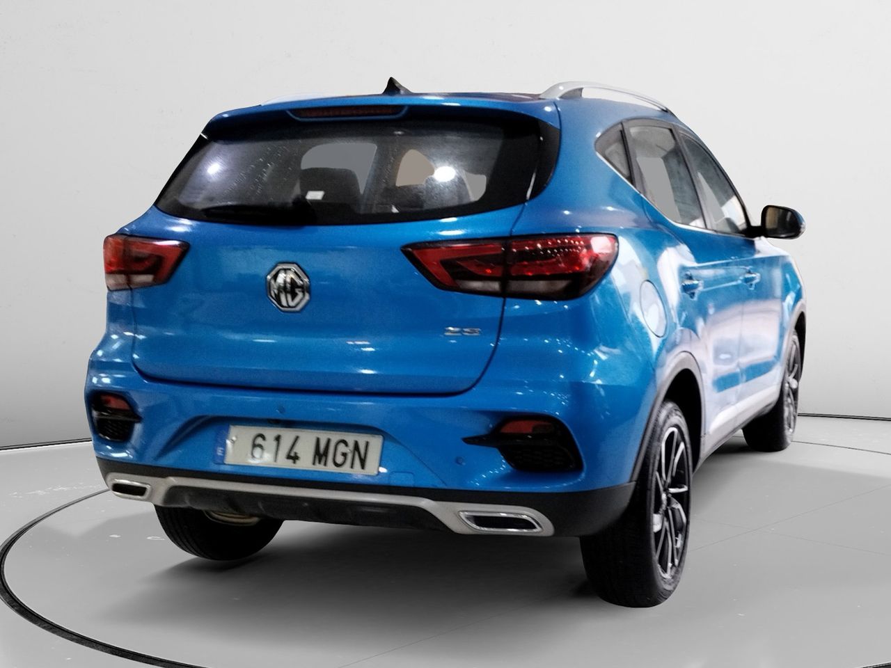 mg zs 2023 / foto grande (2)