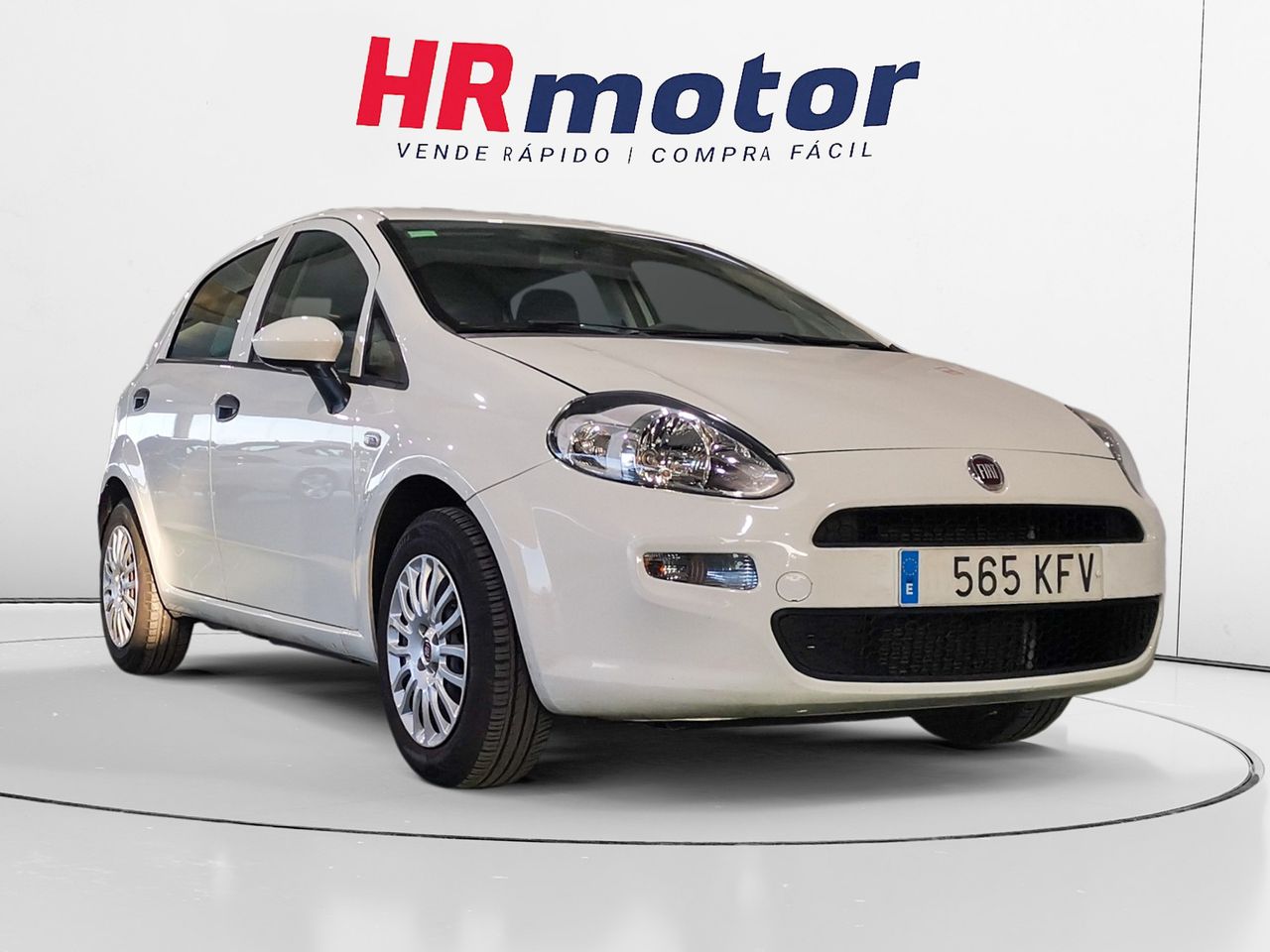 Foto fiat punto 2017 /