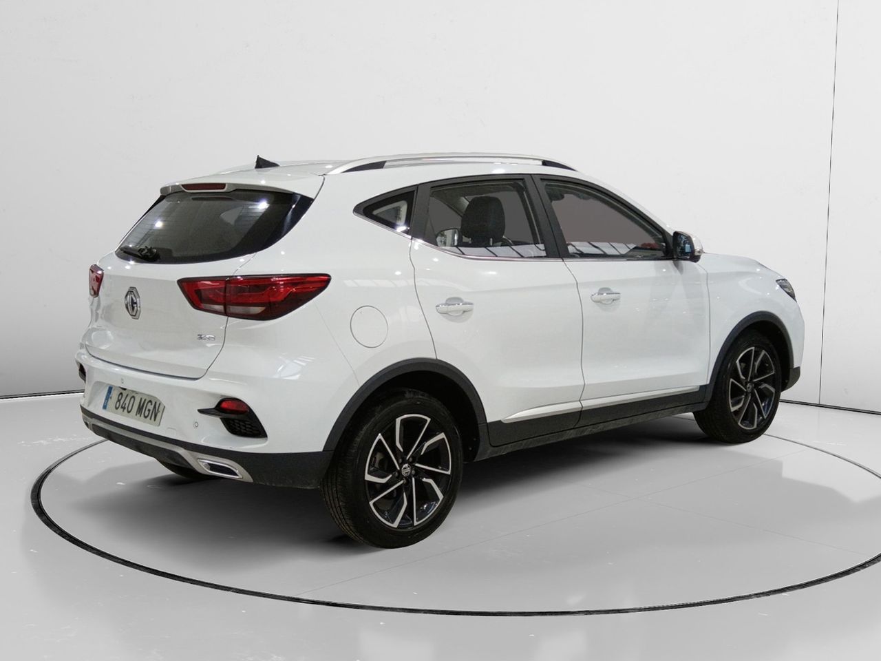 mg zs 2023 / foto grande (2)