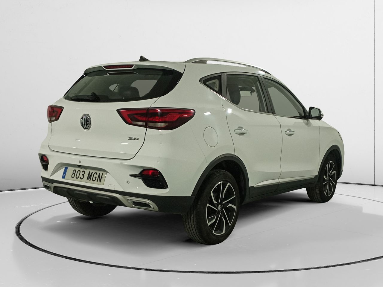 mg zs 2023 / foto grande (2)