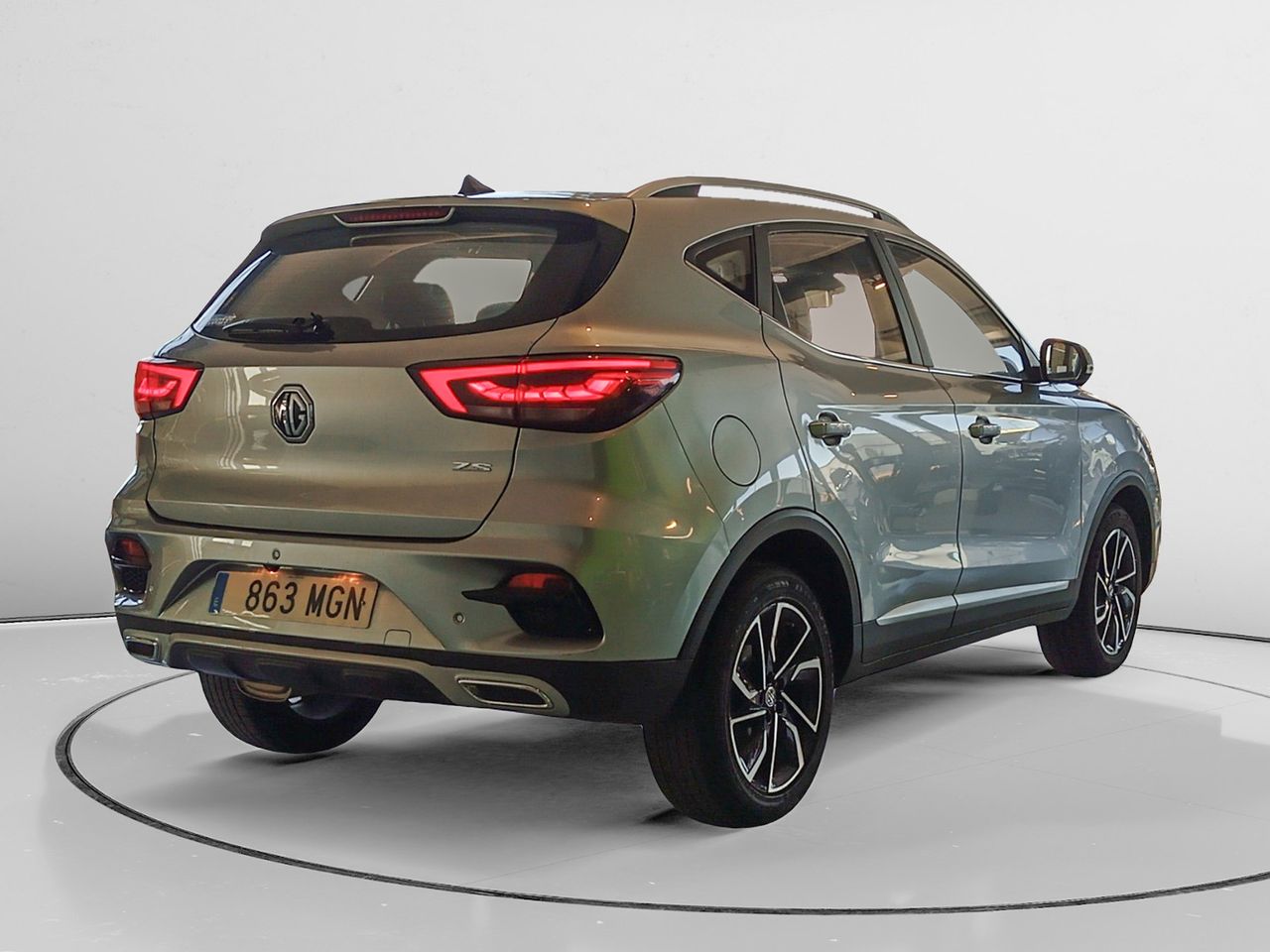 mg zs 2023 / foto grande (2)