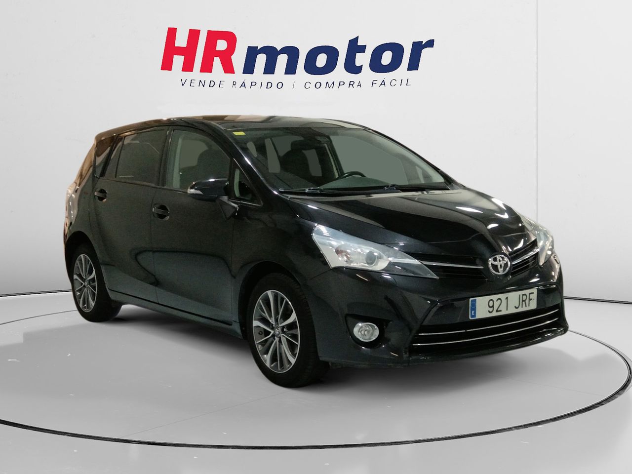 Foto toyota verso 2016 /