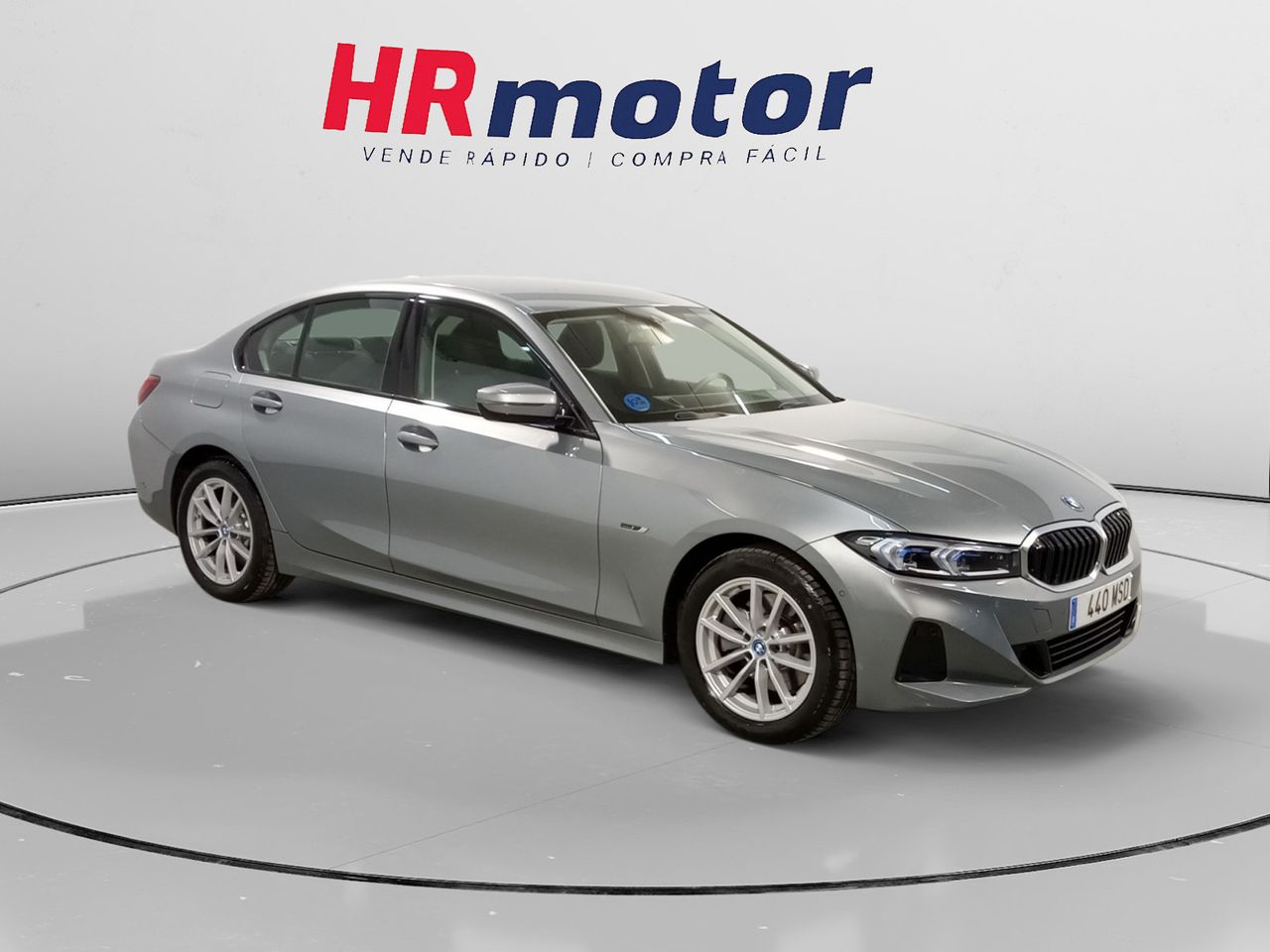 Foto bmw serie 3 2024 /
