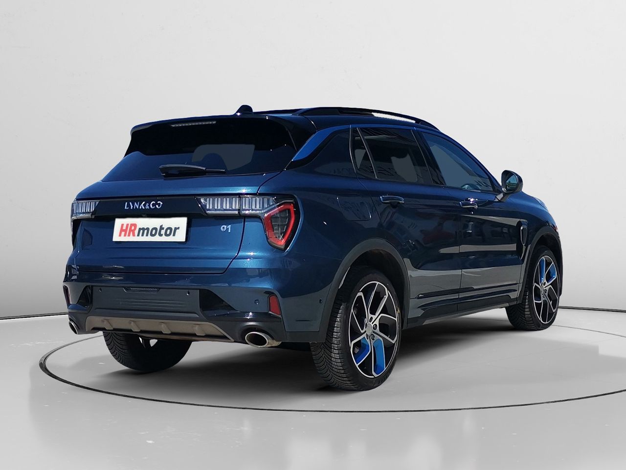 lynk & co 01 2022 / foto grande (2)
