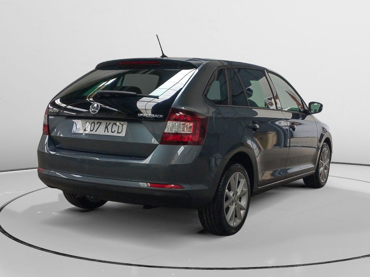 skoda rapid 2017 / foto grande (2)