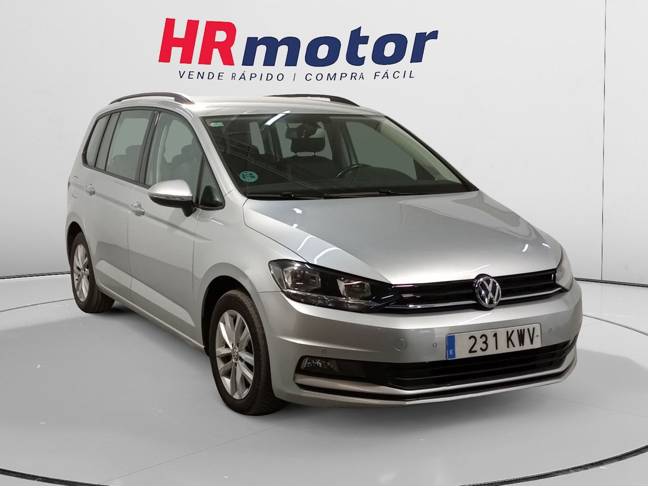 Foto volkswagen touran 2019 /
