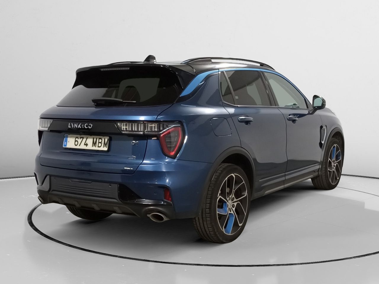 lynk & co 01 2022 / foto grande (2)