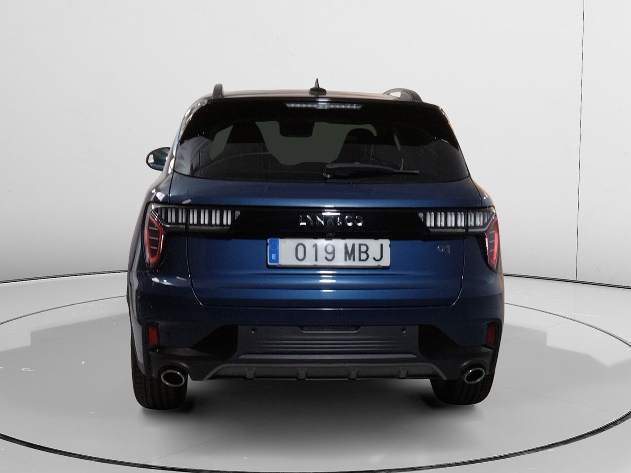 lynk & co 01 2022 / foto grande (3)