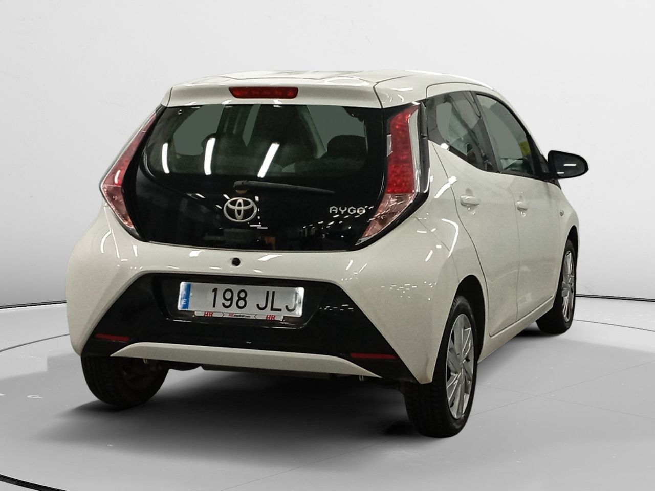 toyota aygo 2016 / foto grande (2)