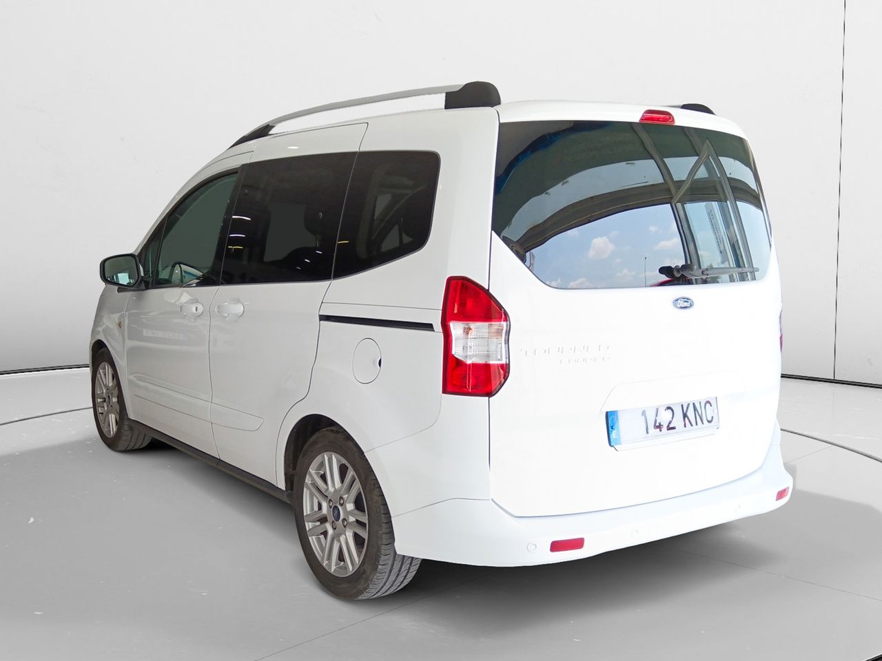 ford tourneo courier 2018 / foto grande (3)