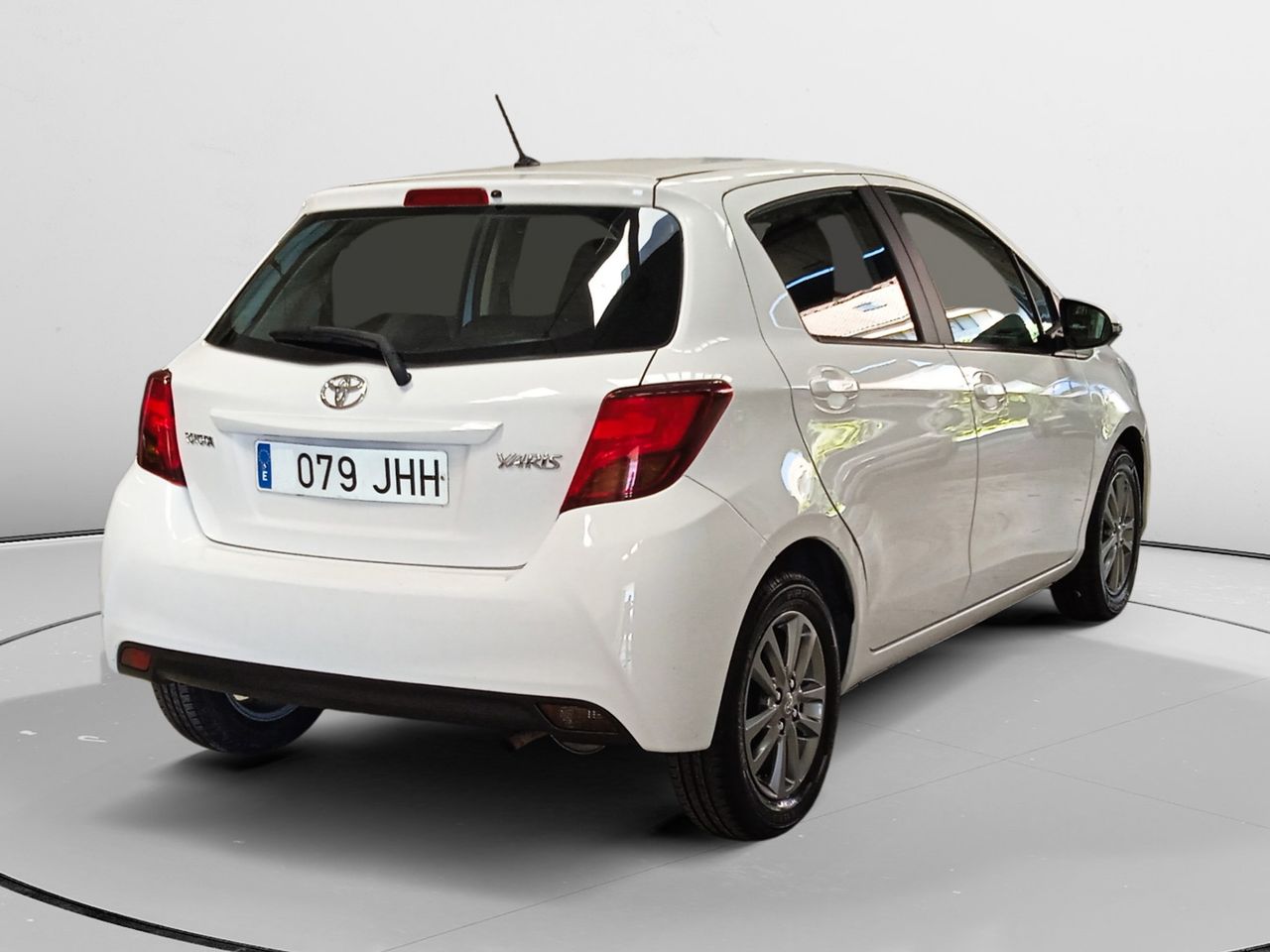 toyota yaris 2015 / foto grande (2)