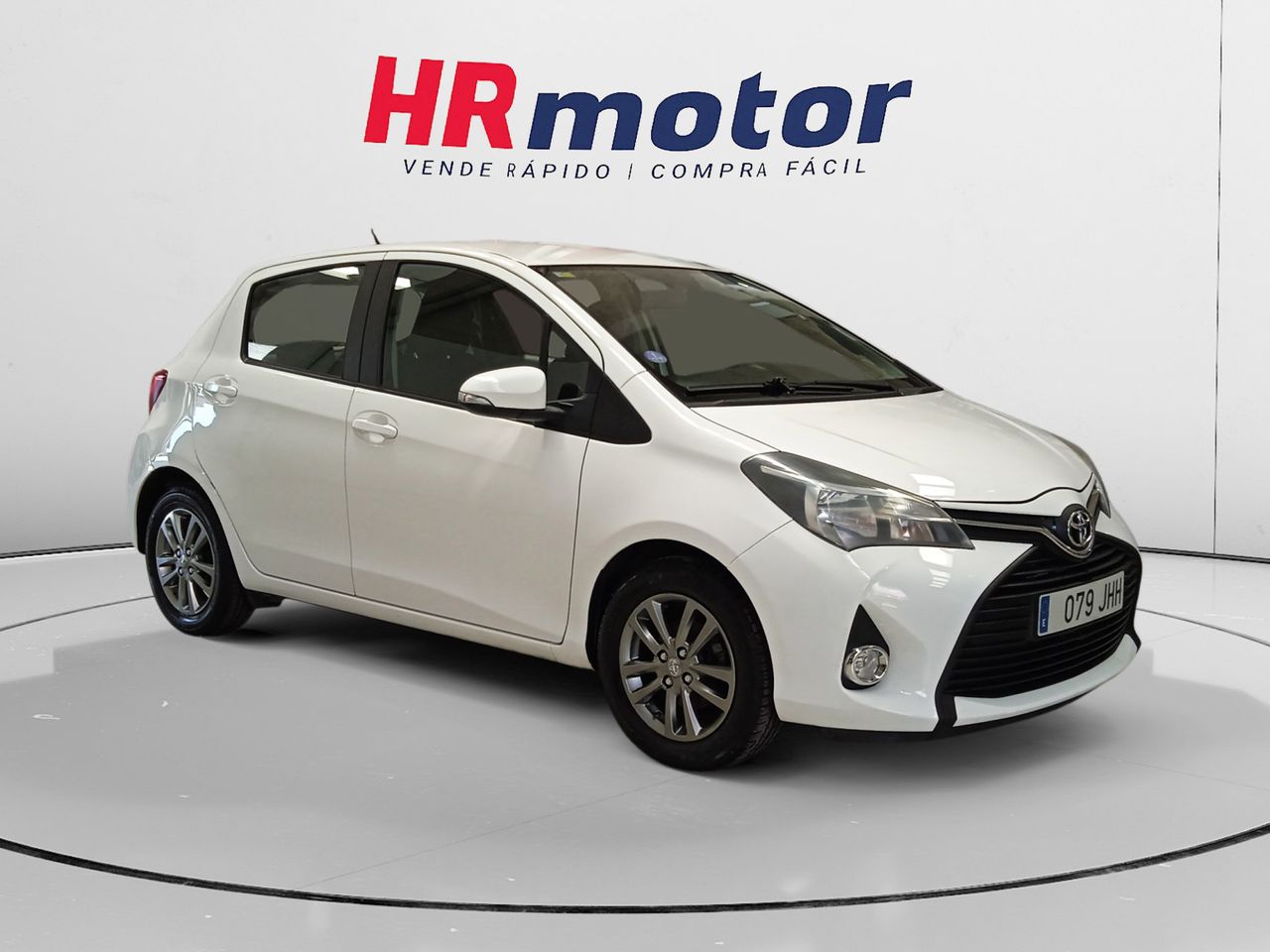 Foto toyota yaris 2015 /