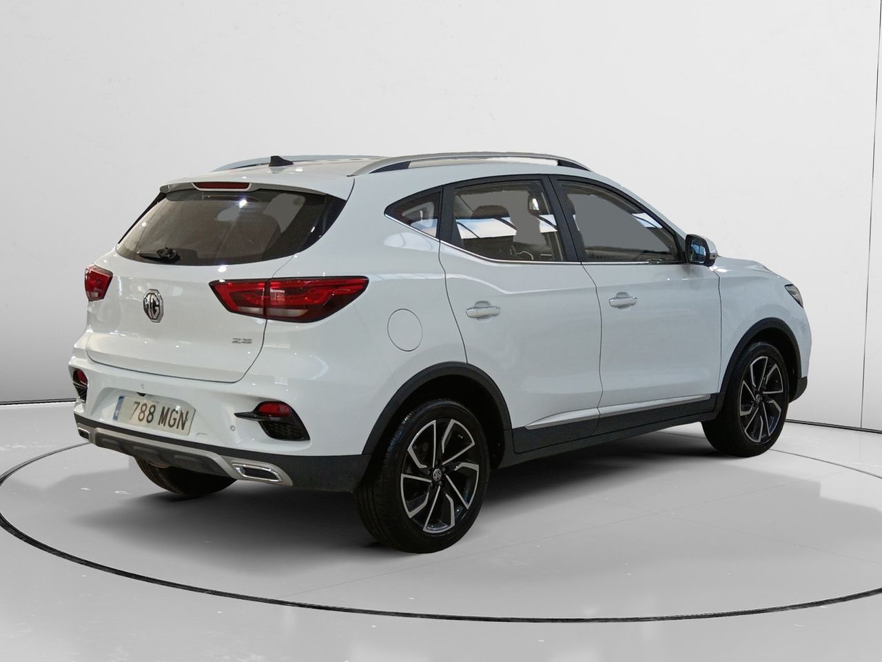 mg zs 2023 / foto grande (2)