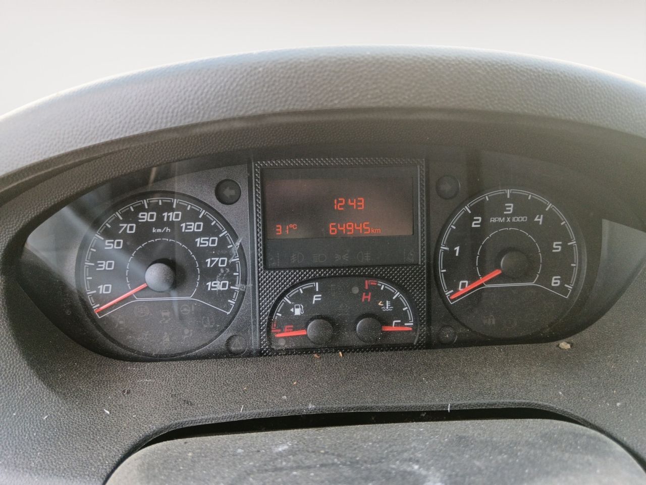 Opel Movano 2.2 Diesel 140 L2H2 - foto 11