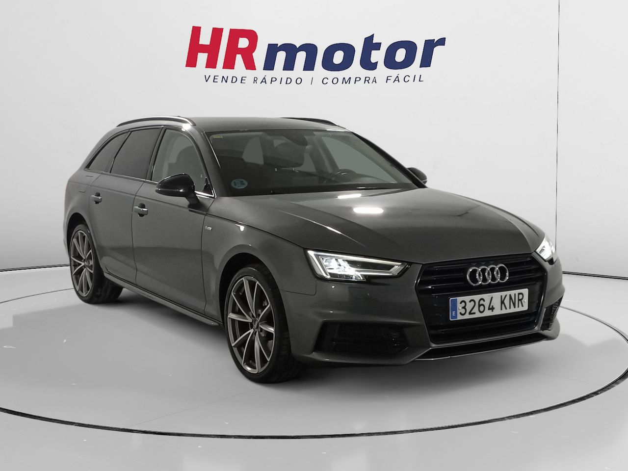 audi a4 2018 /