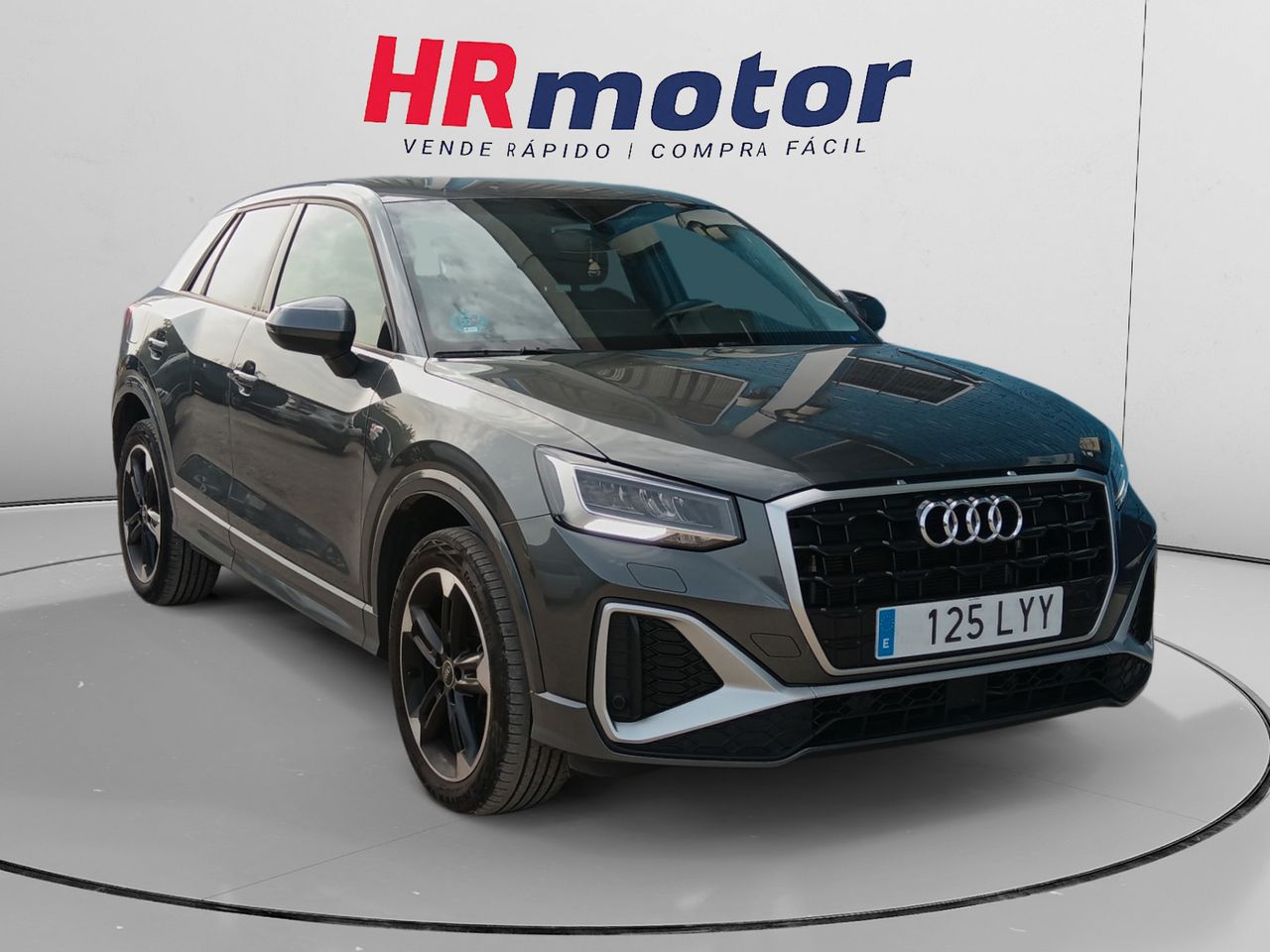 audi q2 2022 /