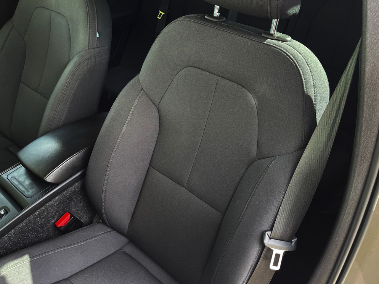 Volvo XC40 Momentum Pro 2WD - foto 20