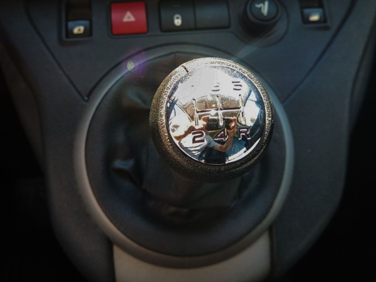bg
