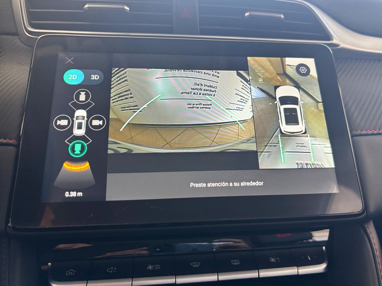 MG ZS 1.5 VTi Luxury - foto 15