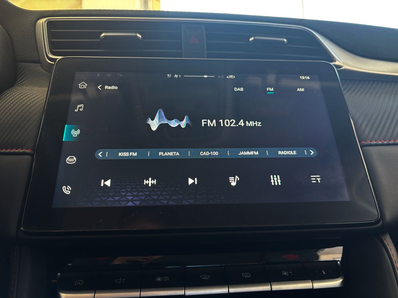 MG ZS 1.5 VTi Luxury - foto 14