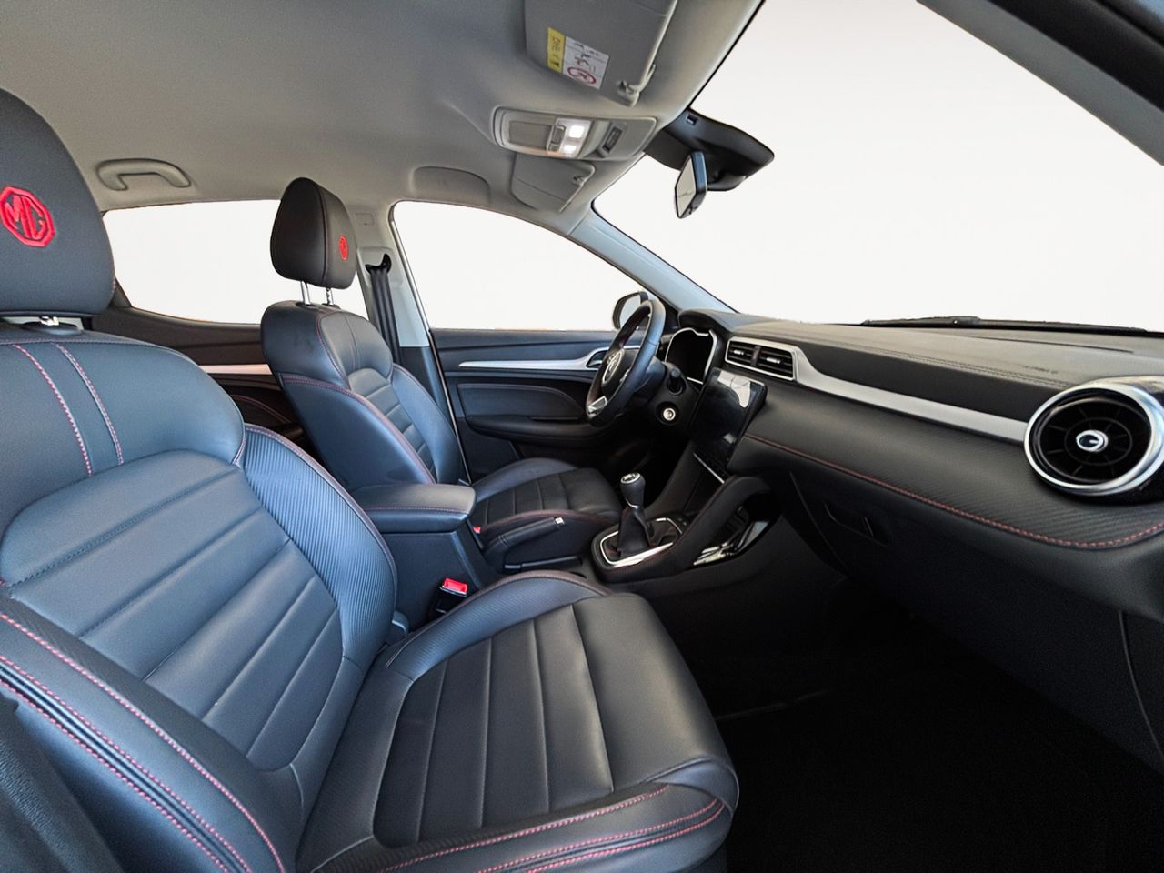 MG ZS 1.5 VTi Luxury - foto 9