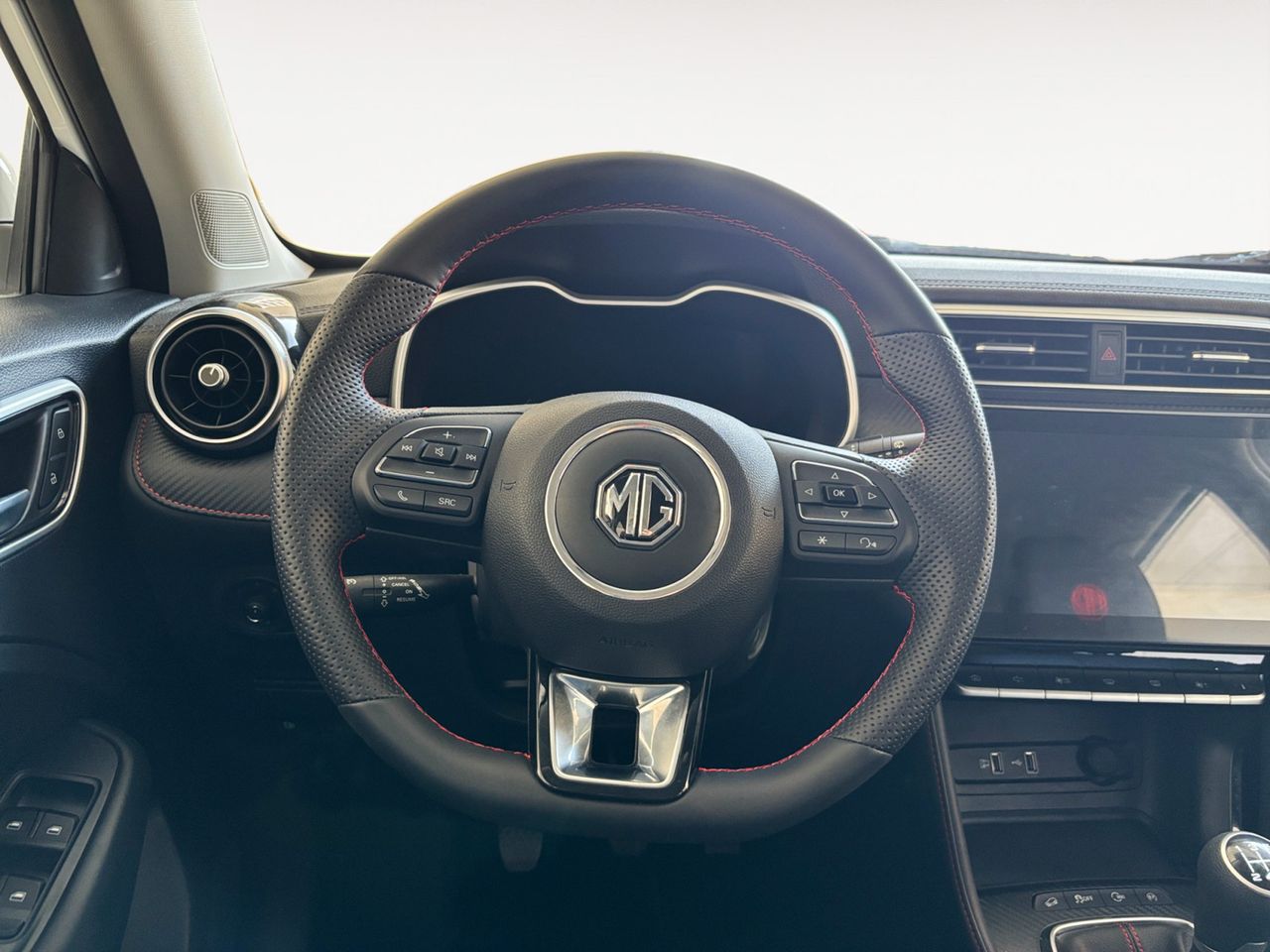 MG ZS 1.5 VTi Luxury - foto 6