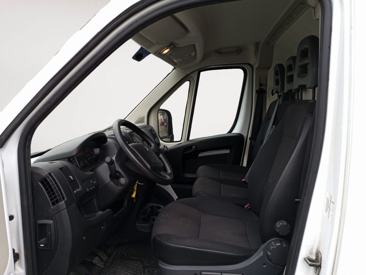 bg