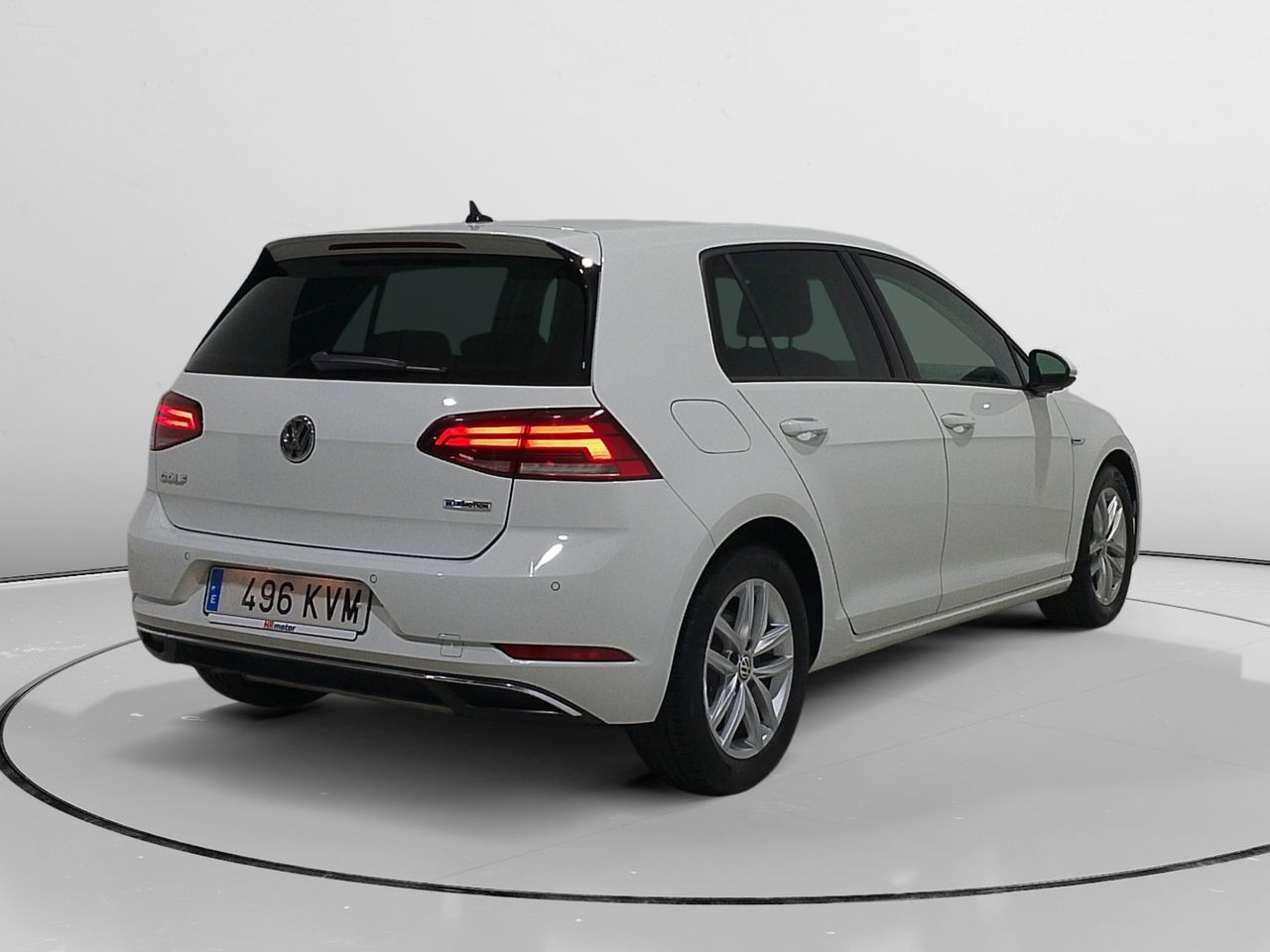 Volkswagen Golf Advance - foto 2