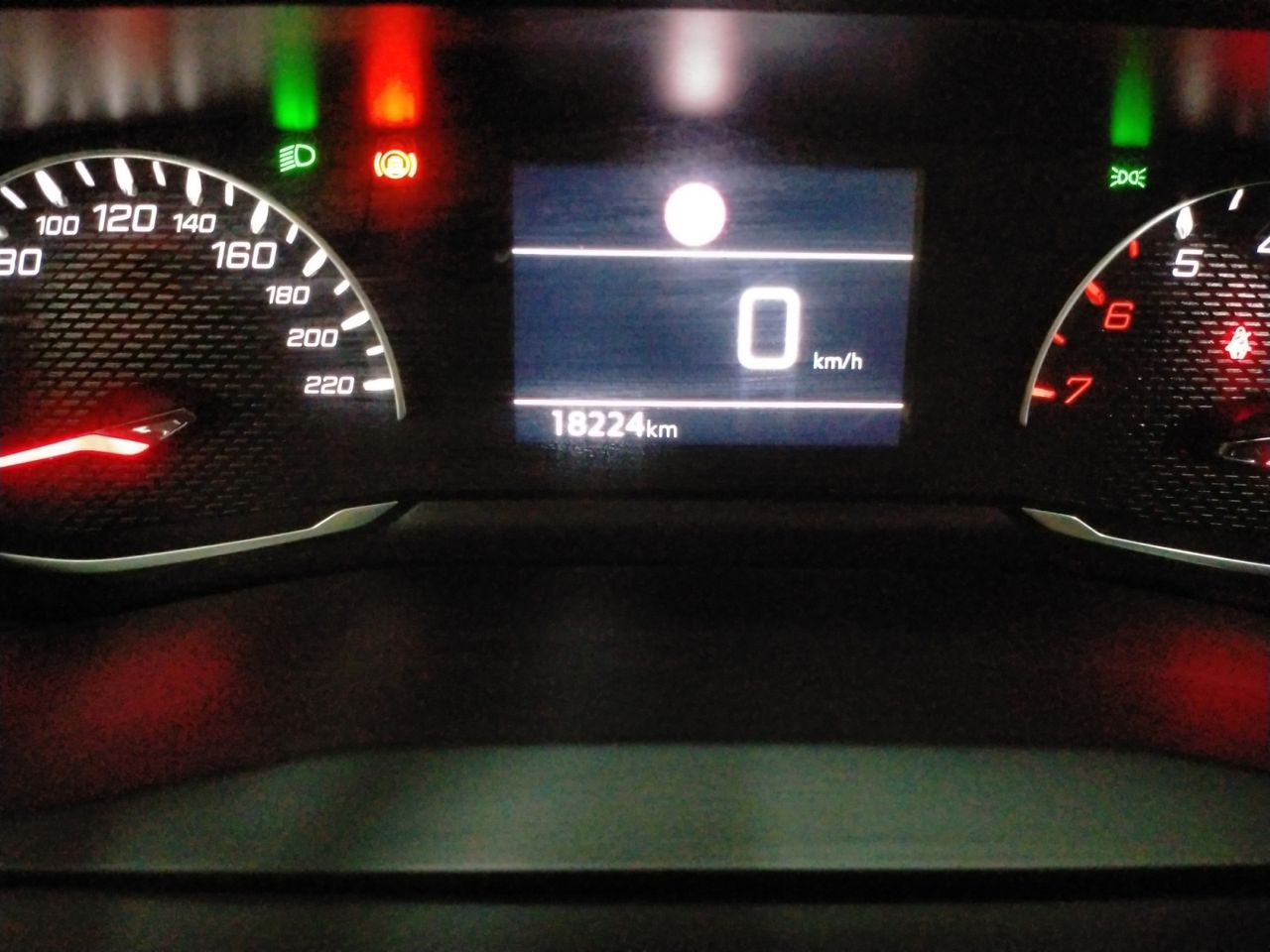 Peugeot 208 Active - foto 14