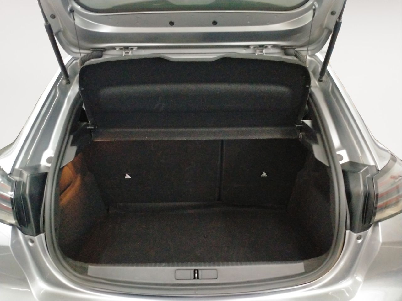 Peugeot 208 Active - foto 12