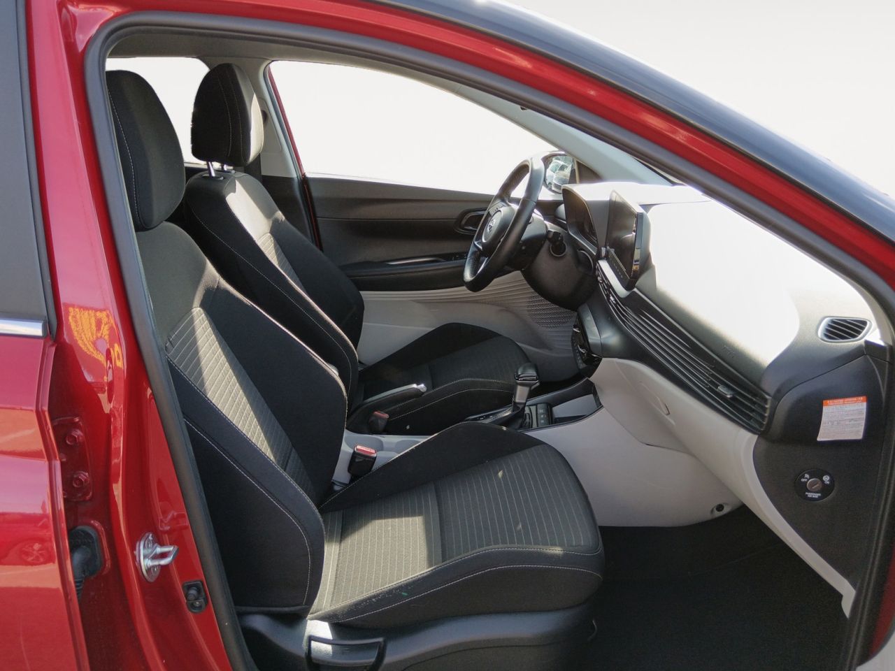 Hyundai i20 Business Mild-Hybrid - foto 11