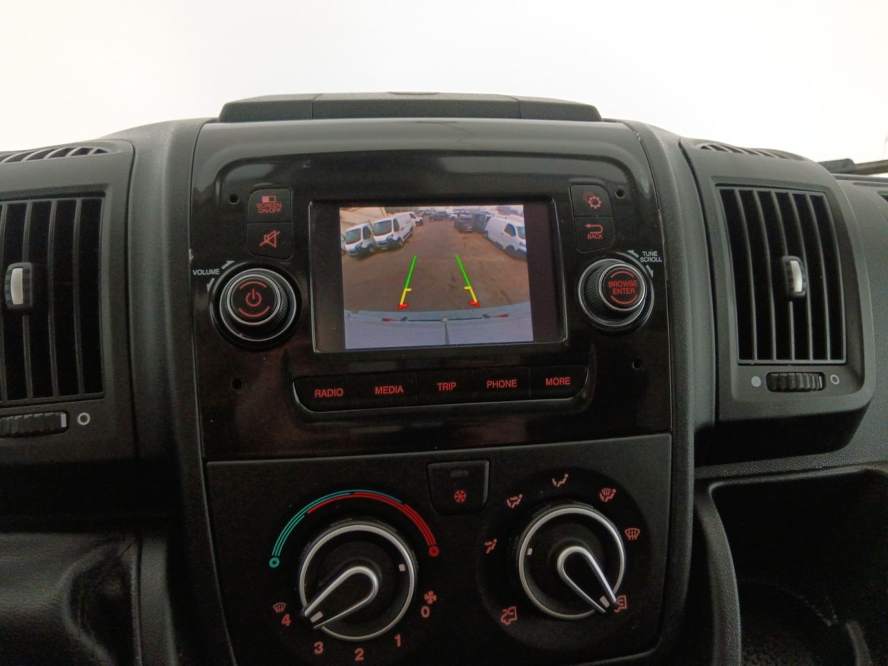 Opel Movano 2.2 Diesel 140 L2H2 - foto 19