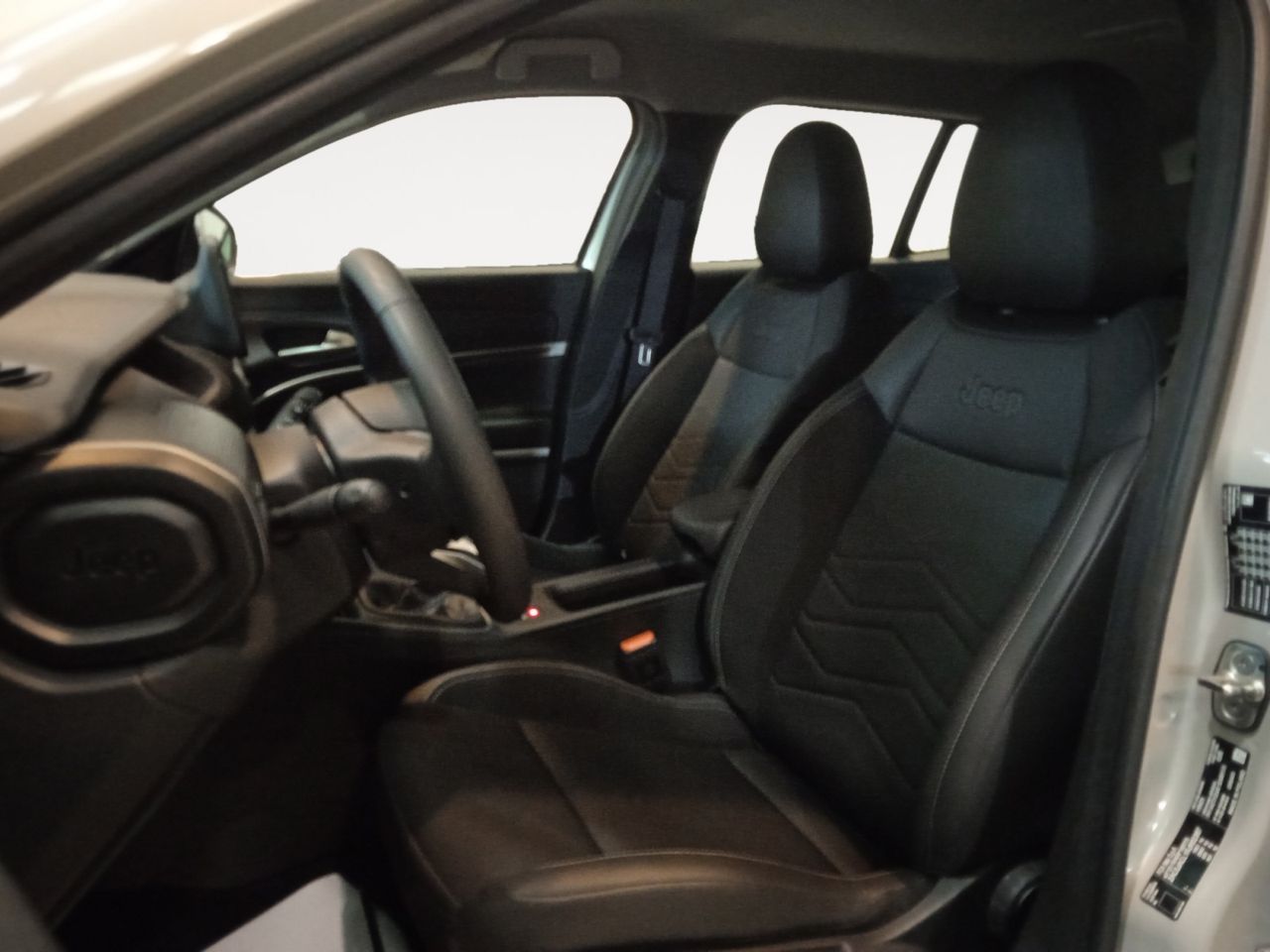 Jeep Avenger Altitude - foto 8