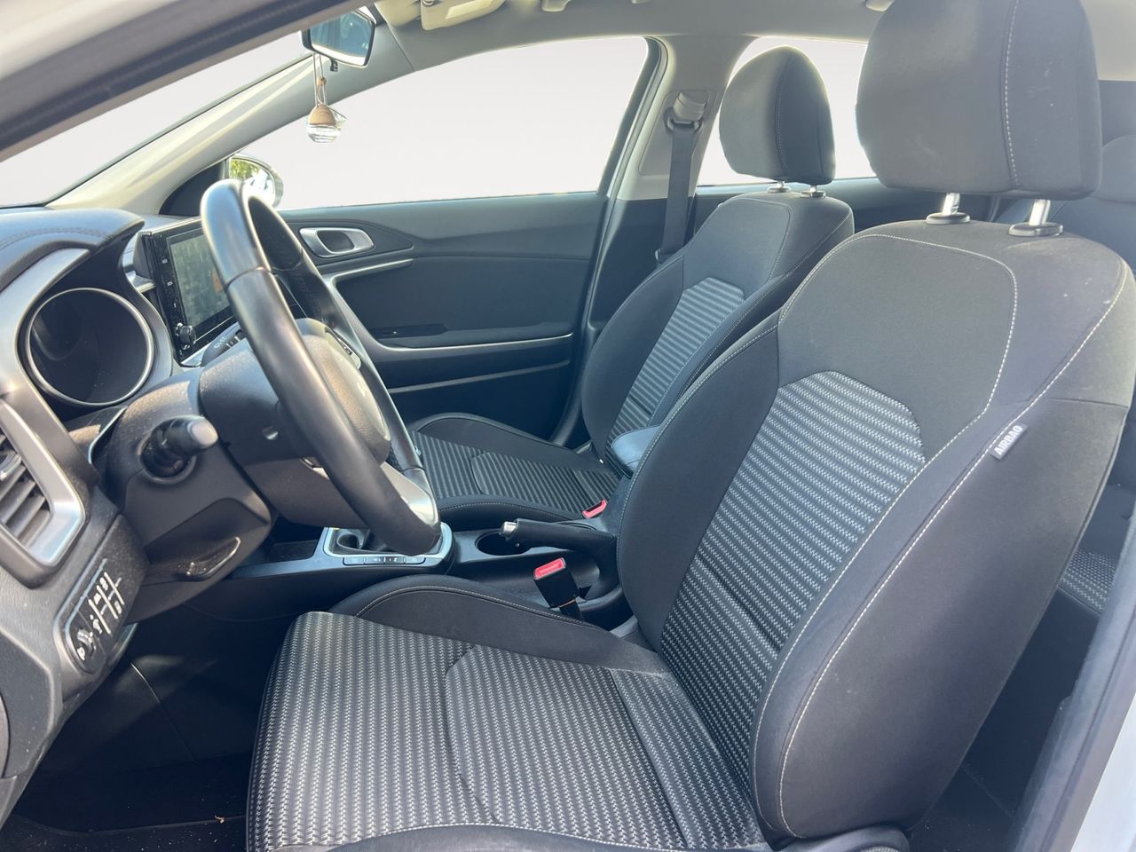 Kia XCeed Drive - foto 8