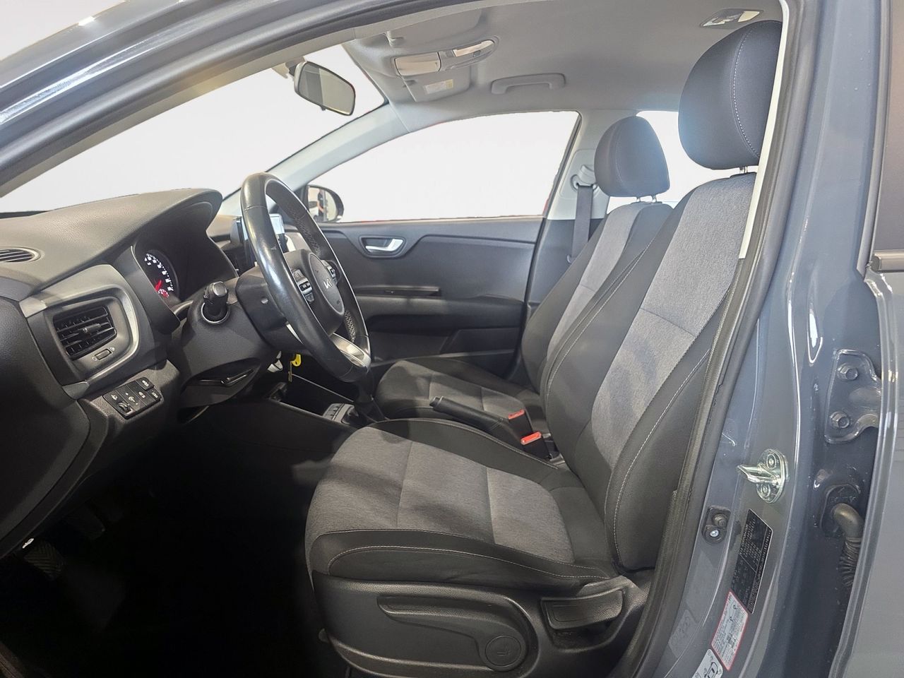 Kia Stonic Concept - foto 8