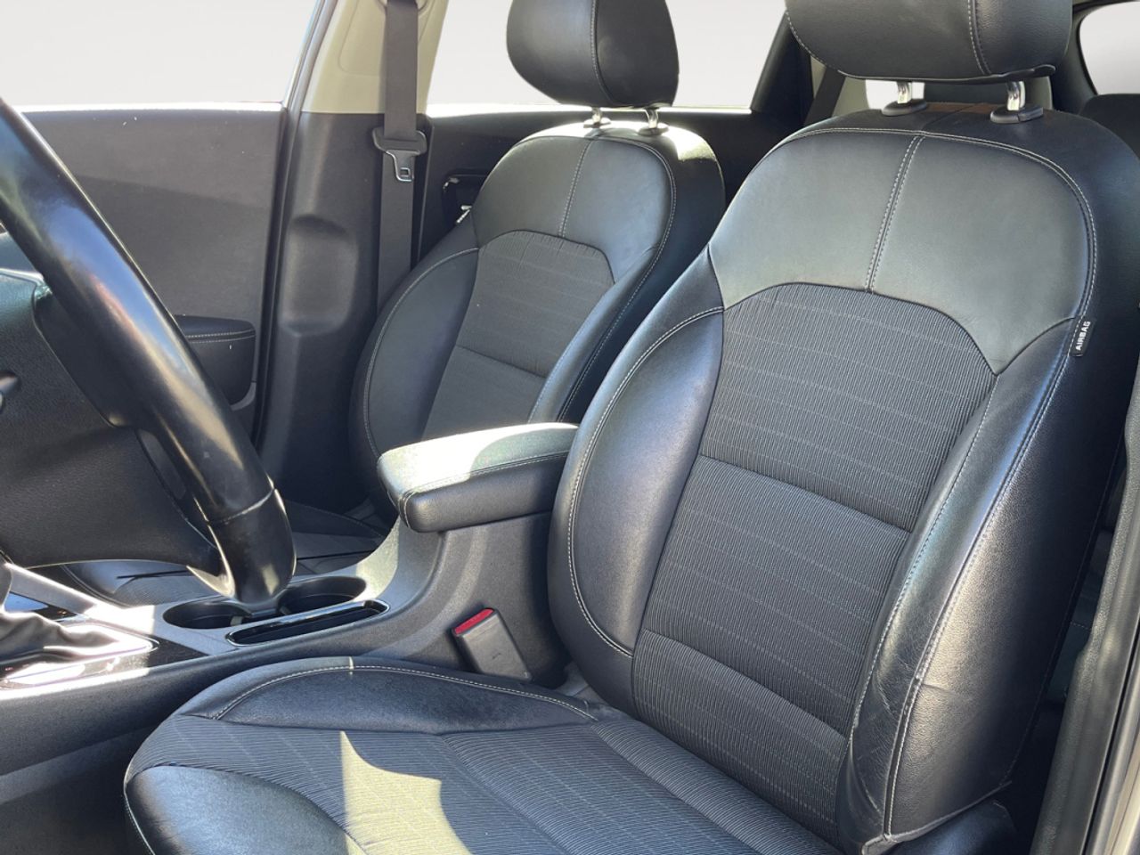 Kia Niro Emotion - foto 9