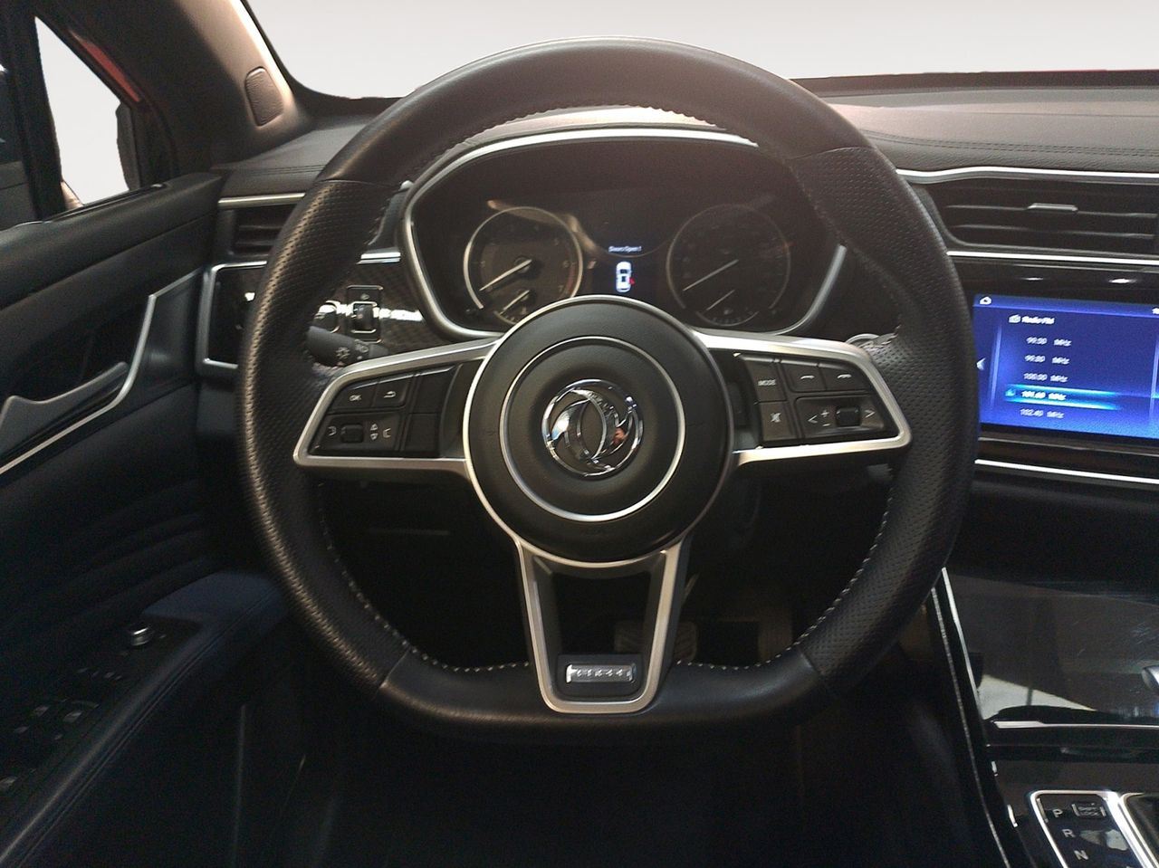 DFSK F5 Classic - foto 8