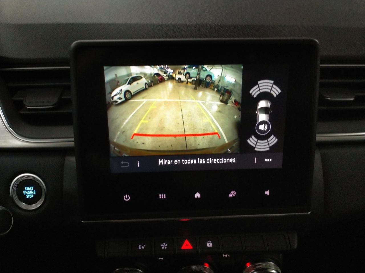 Renault Captur Zen - foto 17