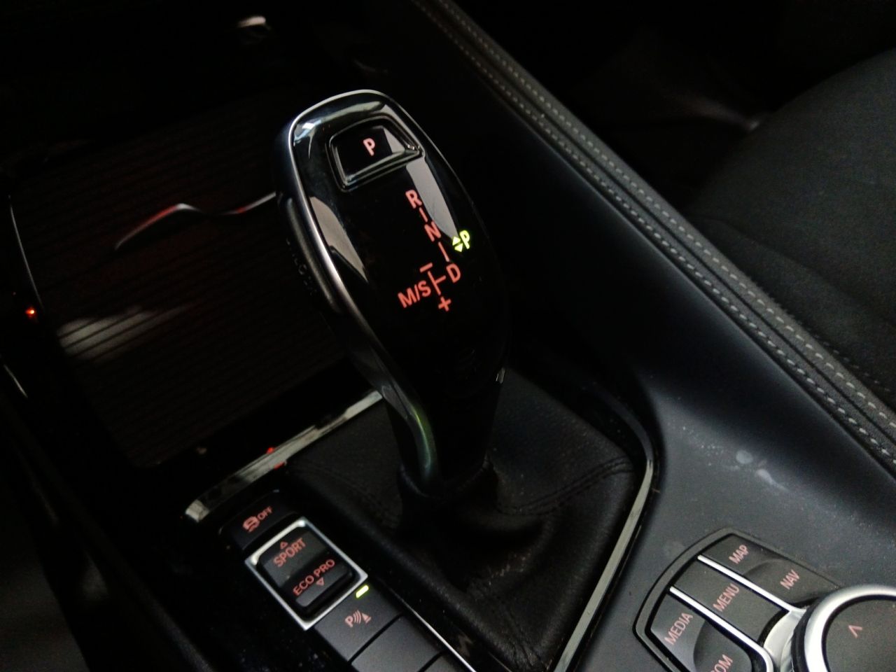 BMW X2 sDrive 18d - foto 12