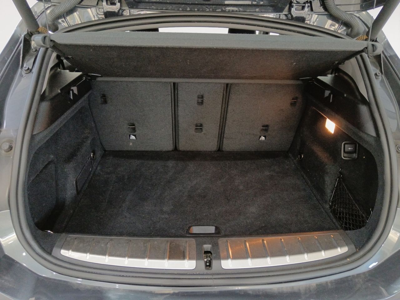 BMW X2 sDrive 18d - foto 11